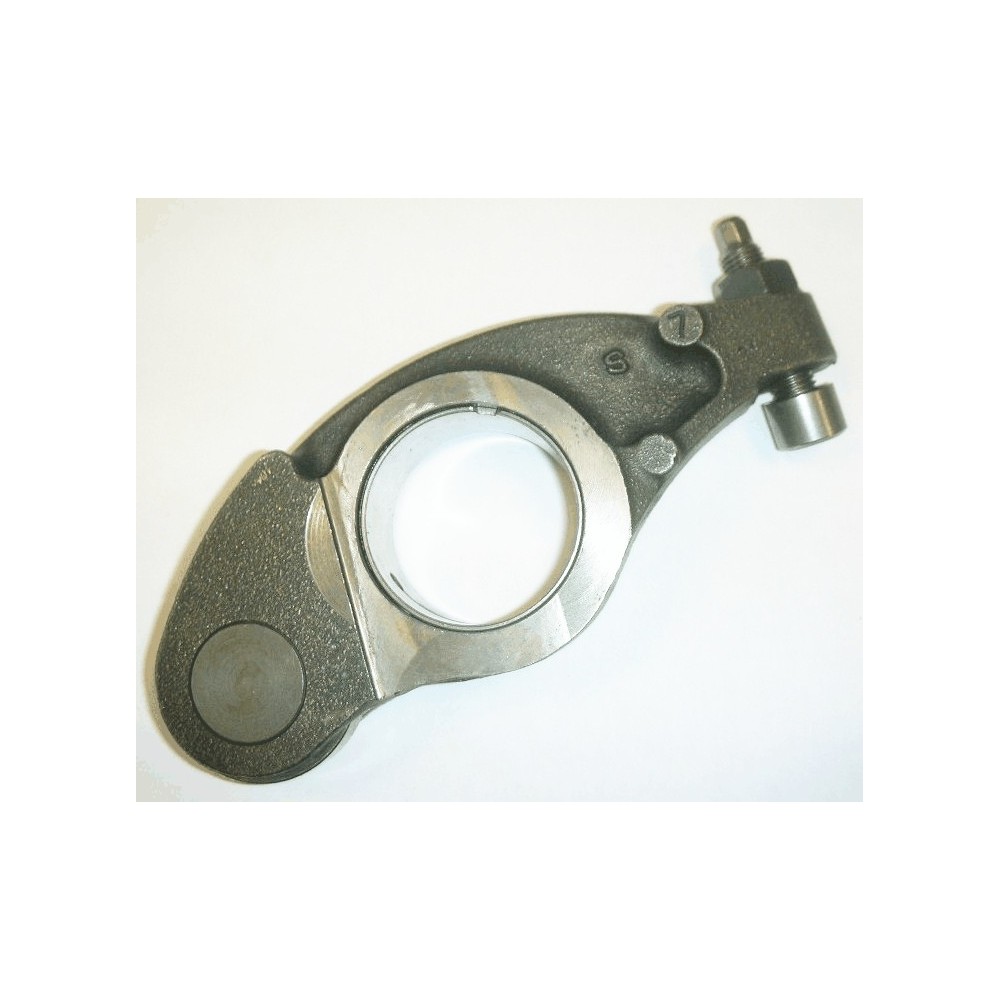 F3BE0681/3681 - STRALIS/TRAKKER - Arbol de Balancines / Balancin