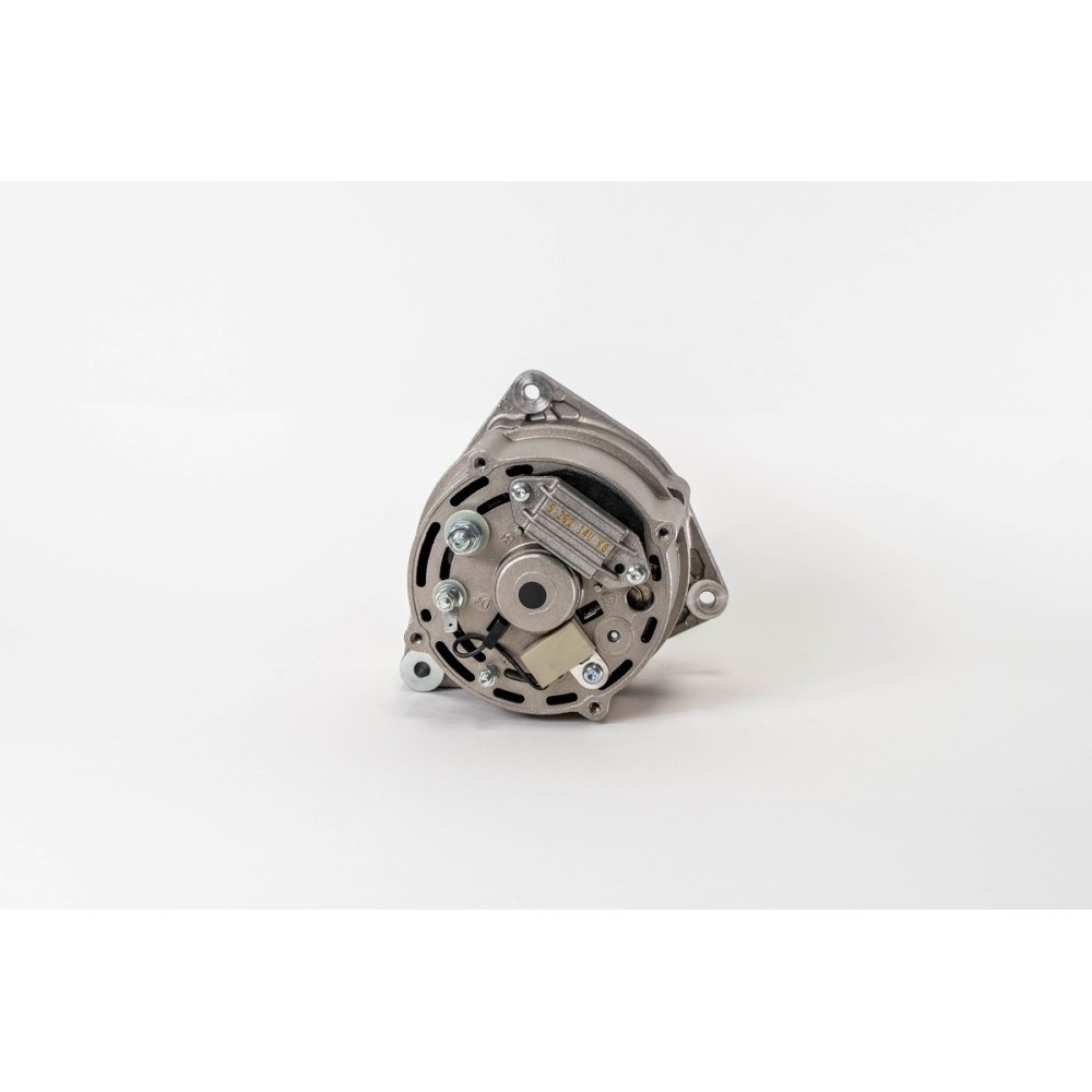 FAVORIT 510/512/600     NO PULLEY - ALTERNADOR