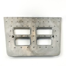 GRIGLIA PEDANA INF. CF - Carrocería