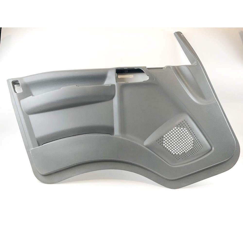 ISUZU EVO - Carrocería