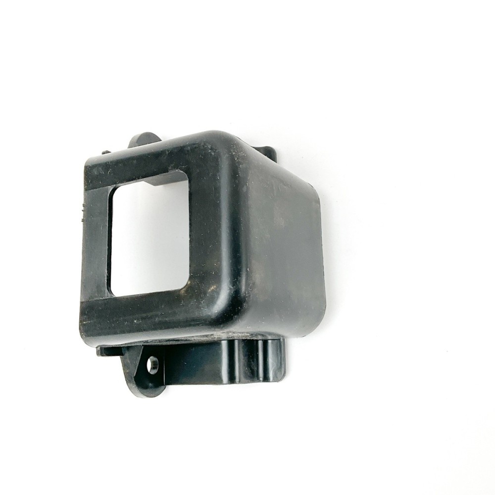 PLASTICA LUCE TARGA-ISUZU NKR-NPR - Carrocería