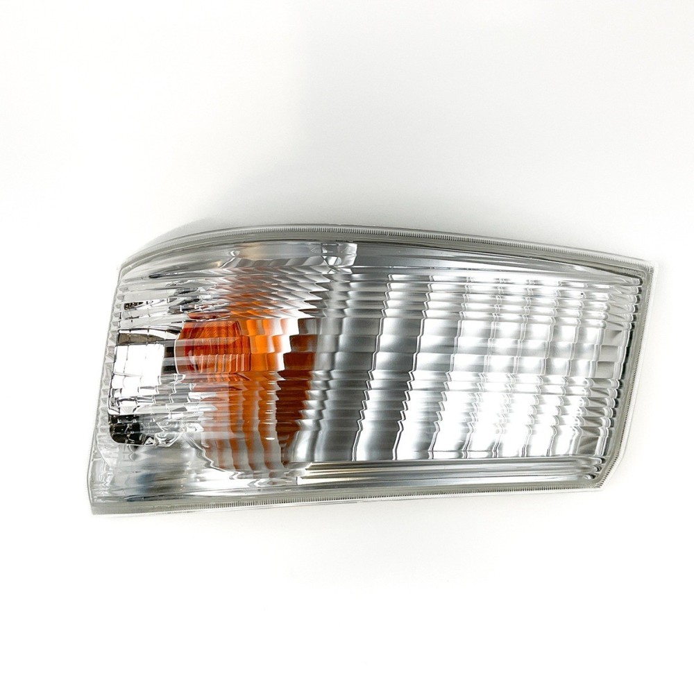 MITSUBISHI CANTER C-S - LIGHTING DIVISION