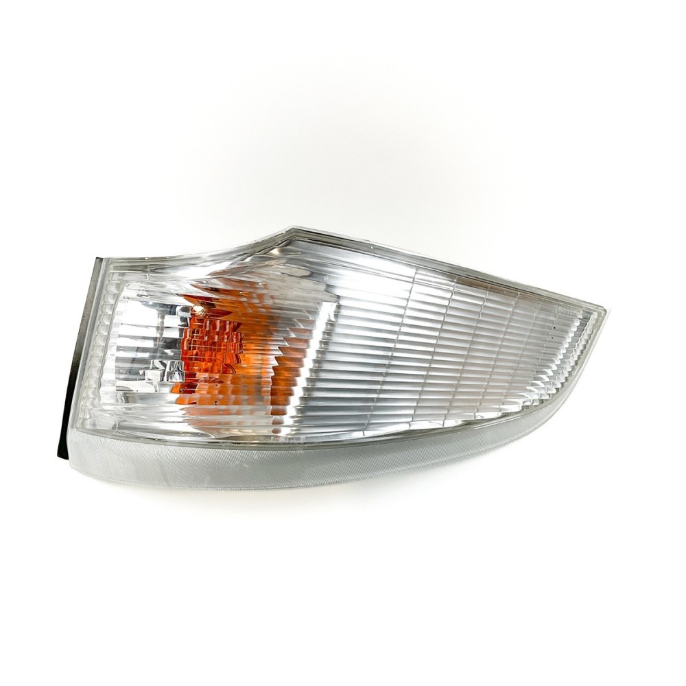 MITSUBISHI CANTER C-S - LIGHTING DIVISION