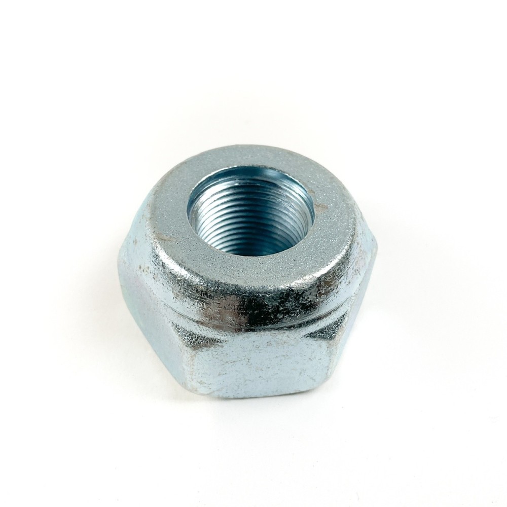 NPR-NQR  4HE1TC - Tuerca Rueda