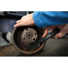 2035-Cepillo para limpieza de discos de freno