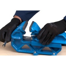 721Q/6-Tornillo de banco giratorio IRONGATOR-150