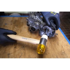 Martillo 820B con accesorios de plástico combinados 40