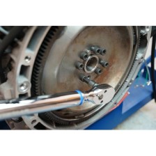 Llave dinamométrica digital de 3/8', (6,8) 27 - 135 Nm incl. ángulo de rotación