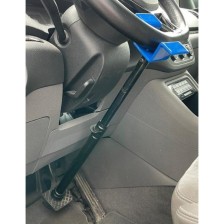 Abrazadera de pedal universal para pedales de freno, acelerador y embrague - rango de sujeción 62-72 cm