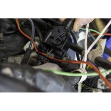 Soporte para cables de ayuda para soldar con hilo de soldadura integrado