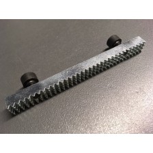 1 mordaza de repuesto y 2 tornillos para abrazaderas de una y dos piezas