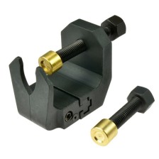 Extractor universal de brazos de limpiaparabrisas con 2 husillos de ajuste continuo mediante resorte y ancho de mordaza variabl