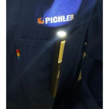 Linterna LED profesional con clip magnético