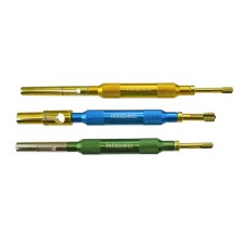 Juego de 3 lápices de limpieza para contactos en enchufes y tomas colgantes